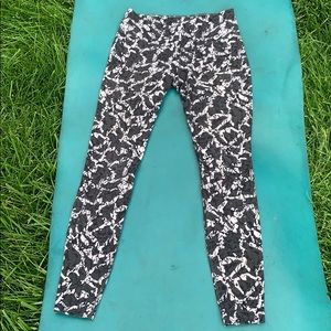Nike leggings - size S